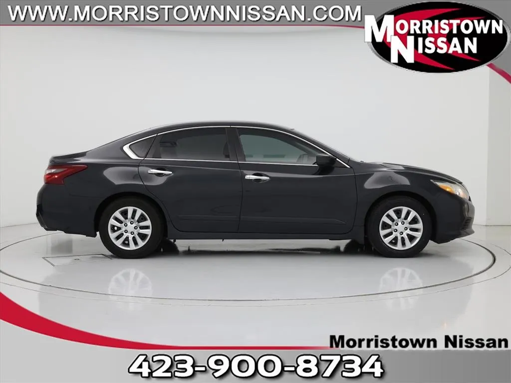 Used 2018 Nissan Altima S with VIN 1N4AL3AP3JC262125 for sale in Morristown, TN