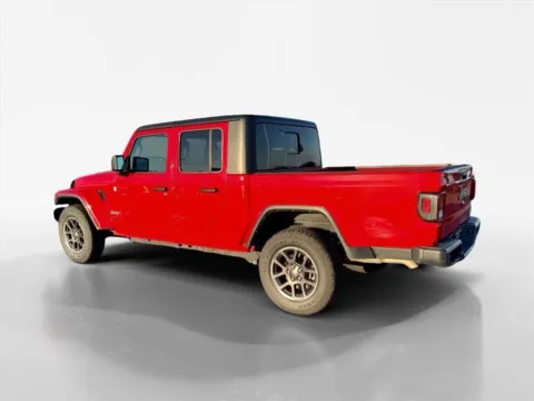 Another view of 2023 Jeep Gladiator Overland for sale in Morristown, TN at Morristown Nissan