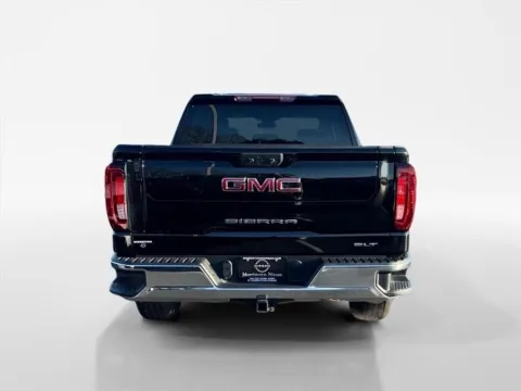 More photos of 2024 GMC Sierra 1500 SLT at Morristown Nissan, TN
