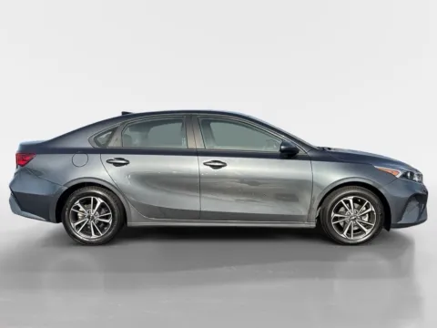 More photos of 2023 Kia Forte LXS at Morristown Nissan, TN