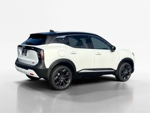 More photos of 2026 Nissan Kicks SR at Morristown Nissan, TN