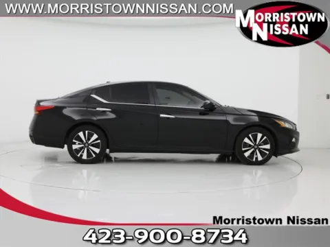 Black 2022 Nissan Altima 2.5 SV for sale in Morristown, TN