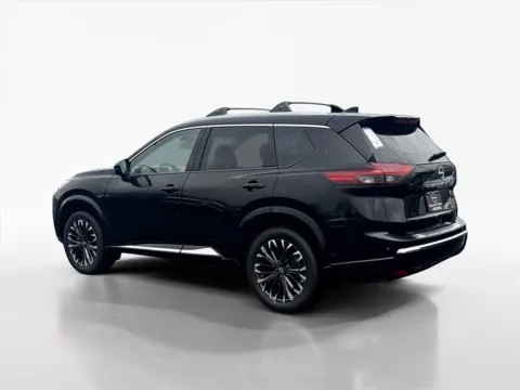 Another view of 2026 Nissan Rogue Platinum for sale in Morristown, TN at Morristown Nissan