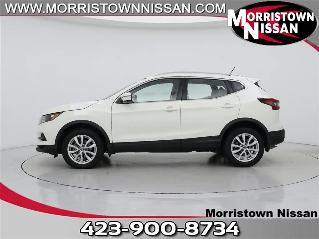 White 2021 Nissan Rogue Sport SV for sale in Morristown, TN