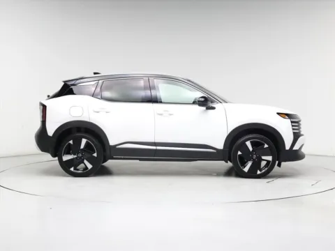 Photos of 2025 Nissan Kicks SR for sale in Morristown, TN at Morristown Nissan