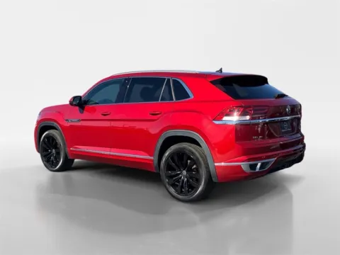 Another view of 2022 Volkswagen Atlas Cross Sport 3.6L V6 SEL Premium R-Line for sale in Morristown, TN at Morristown Nissan