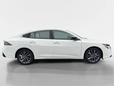 More photos of 2026 Nissan Sentra SL at Morristown Nissan, TN