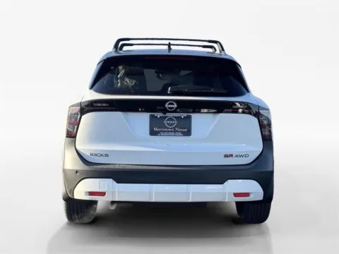 More photos of 2026 Nissan Kicks SR at Morristown Nissan, TN