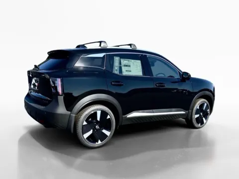 More photos of 2026 Nissan Kicks SR at Morristown Nissan, TN