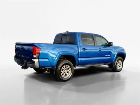 More photos of 2018 Toyota Tacoma at Morristown Nissan, TN