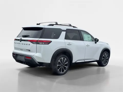More photos of 2026 Nissan Pathfinder Platinum at Morristown Nissan, TN