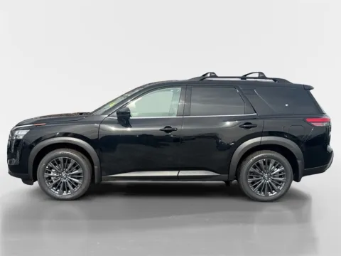 Photos of 2026 Nissan Pathfinder SL for sale in Morristown, TN at Morristown Nissan