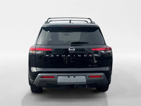 More photos of 2026 Nissan Pathfinder SL at Morristown Nissan, TN