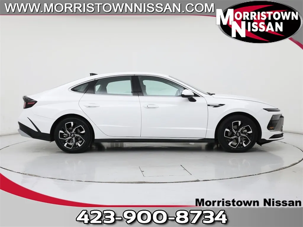 White 2024 Hyundai Sonata SEL for sale in Morristown, TN
