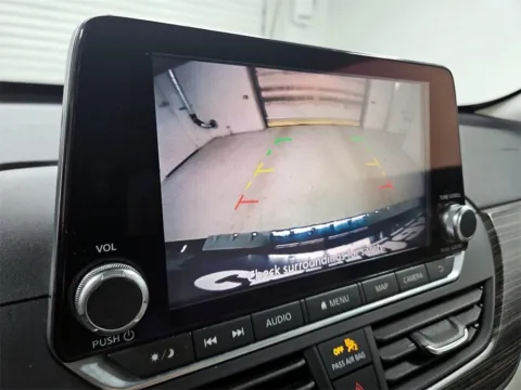 More photos of 2021 Nissan Altima 2.5 SL at Morristown Nissan, TN