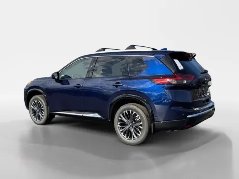 Photos of 2026 Nissan Rogue Platinum for sale in Morristown, TN at Morristown Nissan