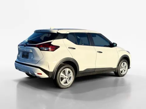 More photos of 2025 Nissan Kicks Play S at Morristown Nissan, TN