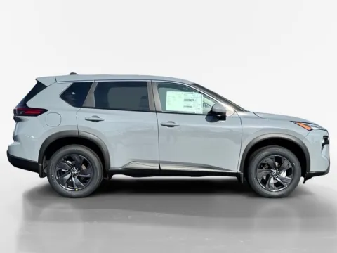 More photos of 2026 Nissan Rogue SV at Morristown Nissan, TN
