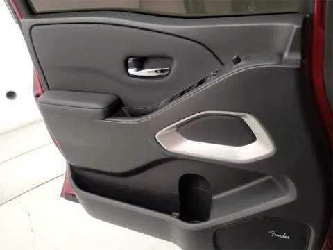 More photos of 2024 Nissan Frontier SL at Morristown Nissan, TN