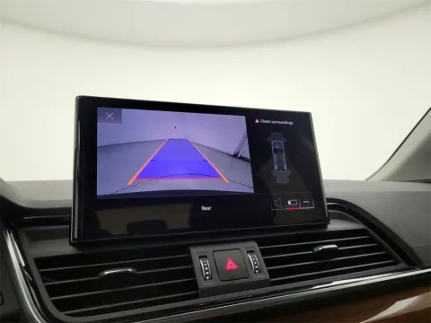 More photos of 2023 Audi Q5 45 S line Premium at Morristown Nissan, TN