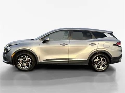 Photos of 2023 Kia Sportage LX for sale in Morristown, TN at Morristown Nissan
