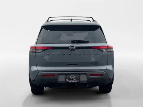 More photos of 2026 Nissan Pathfinder Platinum at Morristown Nissan, TN