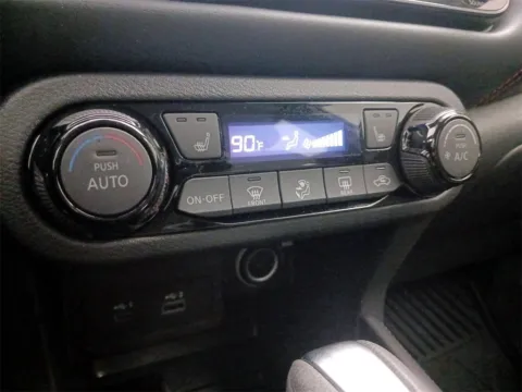 More photos of 2024 Nissan Kicks SR at Morristown Nissan, TN