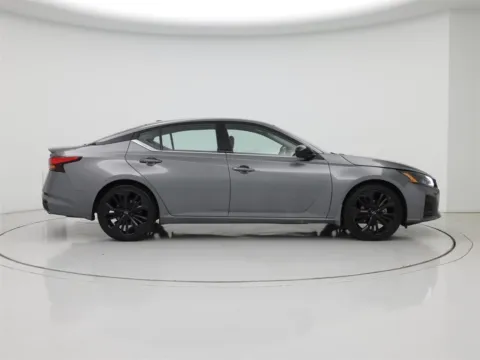 Photos of 2024 Nissan Altima 2.5 SR for sale in Morristown, TN at Morristown Nissan