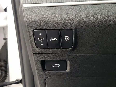 More photos of 2023 Kia K5 GT-Line at Morristown Nissan, TN