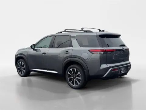 Photos of 2026 Nissan Pathfinder Platinum for sale in Morristown, TN at Morristown Nissan