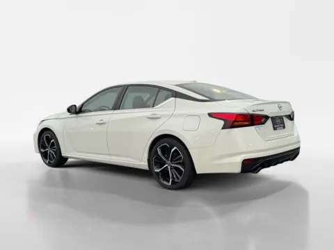 Photos of 2024 Nissan Altima 2.5 SR for sale in Morristown, TN at Morristown Nissan