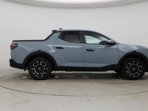 Photos of 2023 Hyundai Santa Cruz SEL Premium for sale in Morristown, TN at Morristown Nissan