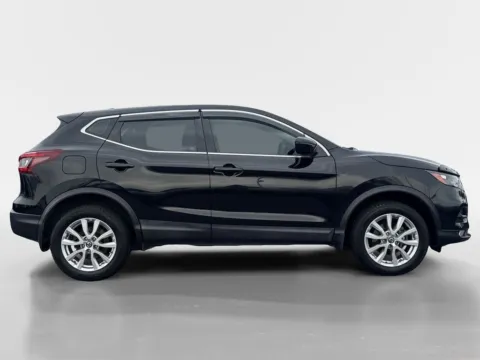 More photos of 2020 Nissan Rogue Sport at Morristown Nissan, TN