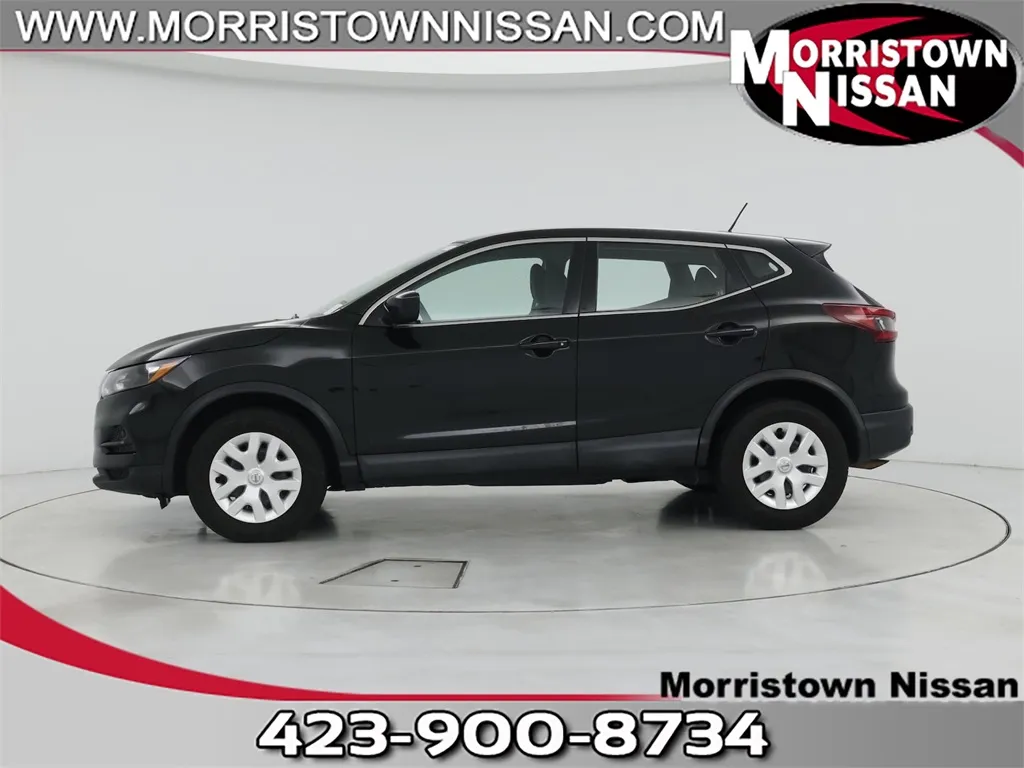Silver 2020 Nissan Rogue Sport for sale in Morristown, TN