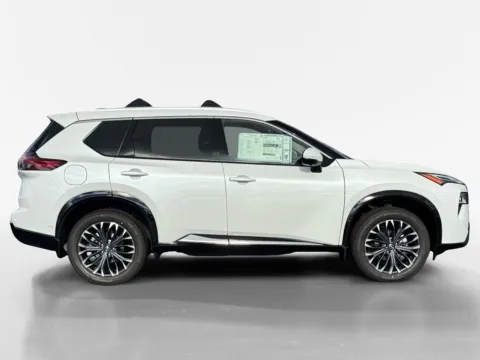 More photos of 2026 Nissan Rogue Platinum at Morristown Nissan, TN