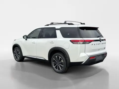 Photos of 2026 Nissan Pathfinder Platinum for sale in Morristown, TN at Morristown Nissan