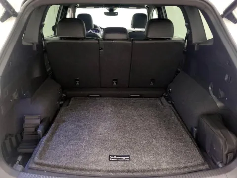 More photos of 2022 Volkswagen Tiguan 2.0T SE R-Line Black at Morristown Nissan, TN