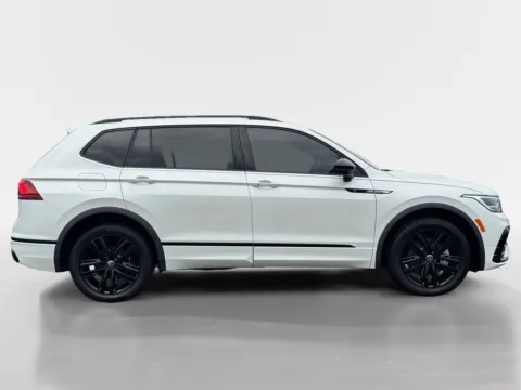 More photos of 2022 Volkswagen Tiguan 2.0T SE R-Line Black at Morristown Nissan, TN