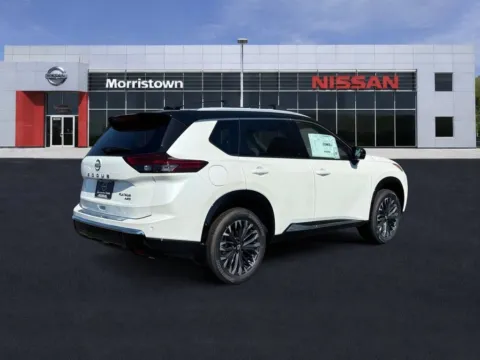More photos of 2026 Nissan Rogue Platinum at Morristown Nissan, TN