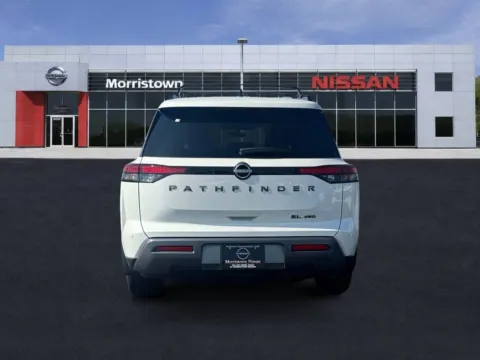More photos of 2026 Nissan Pathfinder SL at Morristown Nissan, TN