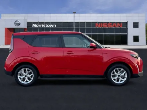 Photos of 2025 Kia Soul LX for sale in Morristown, TN at Morristown Nissan
