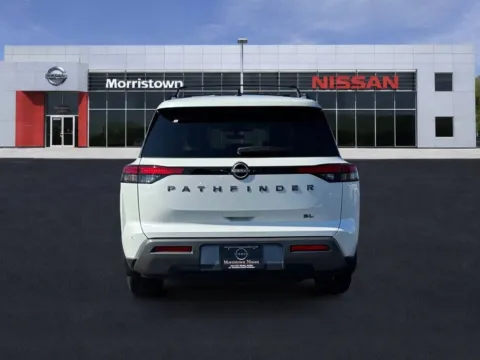 More photos of 2026 Nissan Pathfinder SL at Morristown Nissan, TN