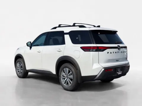Photos of 2026 Nissan Pathfinder SL for sale in Morristown, TN at Morristown Nissan