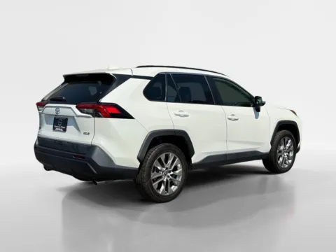 More photos of 2021 Toyota RAV4 XLE Premium at Morristown Nissan, TN