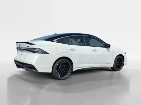 More photos of 2026 Nissan Sentra SR at Morristown Nissan, TN