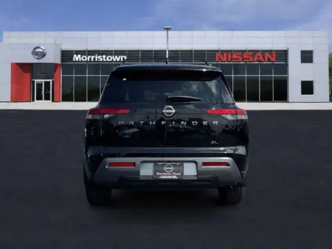 More photos of 2026 Nissan Pathfinder SL at Morristown Nissan, TN