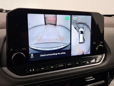 More photos of 2023 Nissan Rogue SL at Morristown Nissan, TN