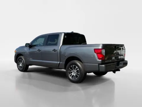 Photos of 2022 Nissan Titan SV for sale in Morristown, TN at Morristown Nissan