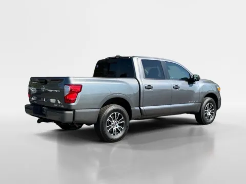 More photos of 2022 Nissan Titan SV at Morristown Nissan, TN