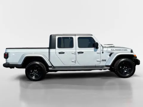 More photos of 2022 Jeep Gladiator Sport at Morristown Nissan, TN